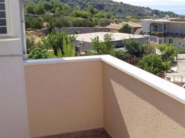 Apartments Mazuran Hvar Town Zewnętrze zdjęcie